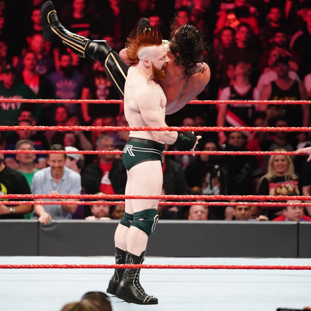双冠军强强联手，大战标杆二人组！《WWE RAW 2019.04.09》