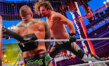 WWE现象级大师伤情更新，下周能否回归仍成疑！