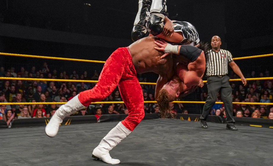 宝城海里挑战善纳·巴斯勒，她能否夺得NXT女子冠军？《WWE NXT 2019.04.18》