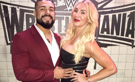 WWE明星转会仅有一对神仙情侣被拆散到两大品牌！还是他俩！