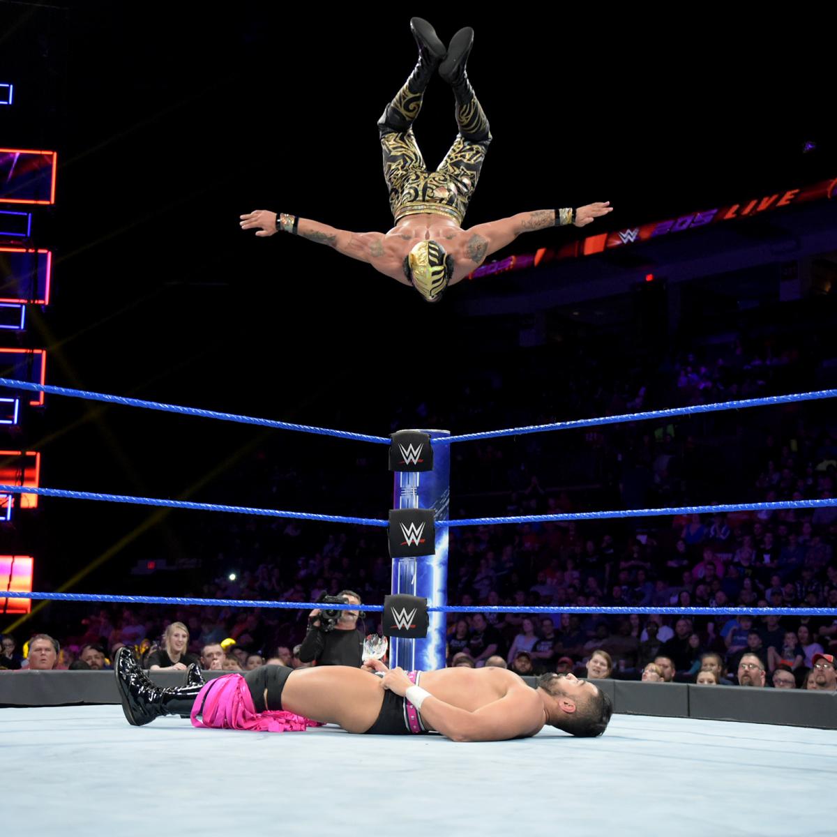 辛格兄弟回归，德鲁·古拉克大战托尼·尼斯！《WWE 205 Live 2019.05.02》