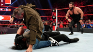 罗曼·雷恩斯大战德鲁·麦金泰尔！《WWE RAW 2019.05.07》