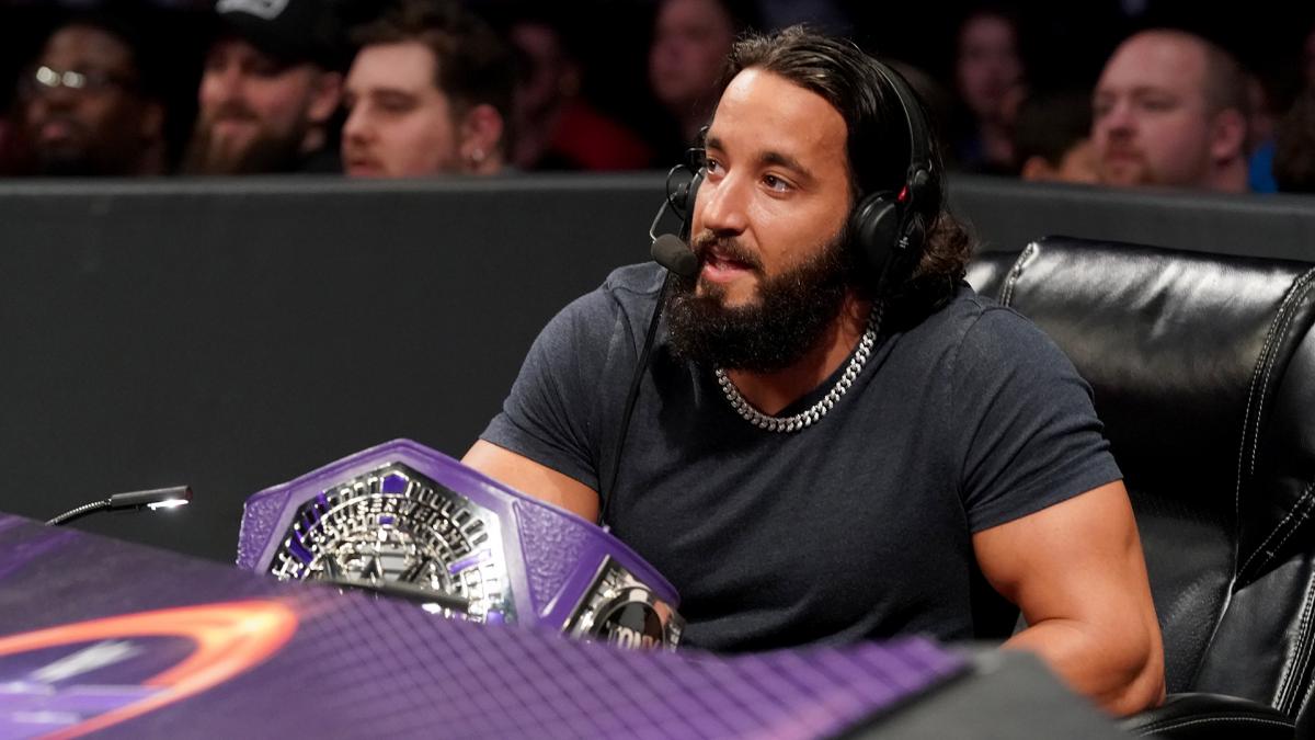 疯狂的无取消资格赛，户泽阳大战麦克·肯尼尔斯！《WWE 205 Live 2019.05.09》