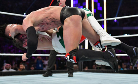 WWE恶魔王子重现擂台，与影子打造5星级比赛！