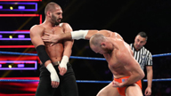 奥尼·洛肯与阿利亚· 戴维瑞进行残酷的斗争！《WWE 205 Live 2019.06.20》