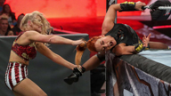 RAW女子冠军赛，莱西·伊万斯大战贝基·林奇！《WWE Stomping Grounds 2019》