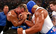 WWE胡克·霍根即将接受手术，只为同文斯上演大战？