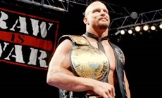 WWE冷石奥斯丁暗示将宣布重磅声明！网友：难道要复出参赛？