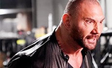 WWE野兽巴蒂遭遇尴尬，如今再度成单身汉了！
