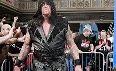 WWE葬爷揭露职业生涯早期的乱象：吸毒嗑药尤为猖狂！