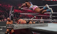 WWE科菲盛赞对手：复兴组合是一支了不起的团队！