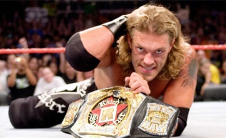 限制性巨星艾吉正面回应回归WWE的传闻，这次是认真的了！