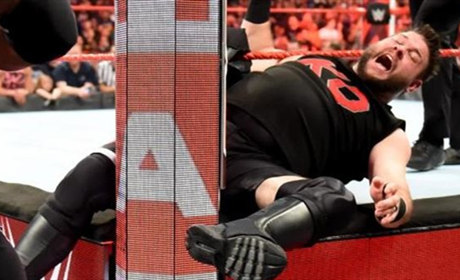 WWE凯文·欧文斯与乌索兄弟将久别荧屏！
