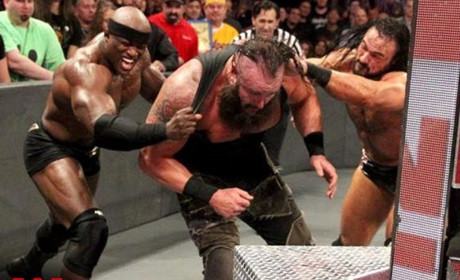 WWE鲍比发假WWE冠军照，遭德鲁无情嘲讽！