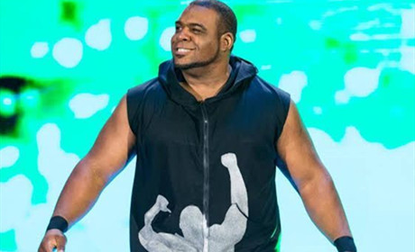WWE王大锤盛赞基斯·李：他具备成为世界冠军的一切潜质！
