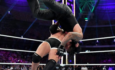 WWE送葬者追忆与高柏对决：那简直是一场灾难！