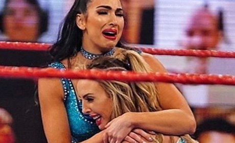 WWE老麦决定解散标志双子，原来是打算重用她！