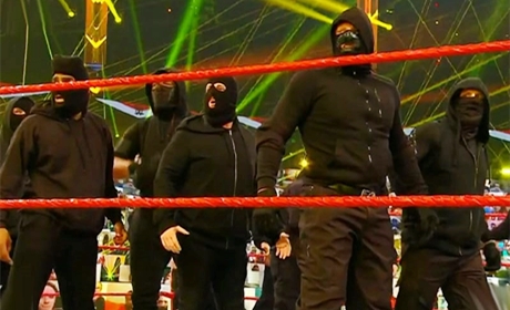 WWE复仇军团成员数量大幅提升，入侵主战赛！