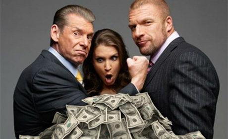 WWE老麦持有的公司股票数量锐减，HHH夫妇股票数量碾压老麦！
