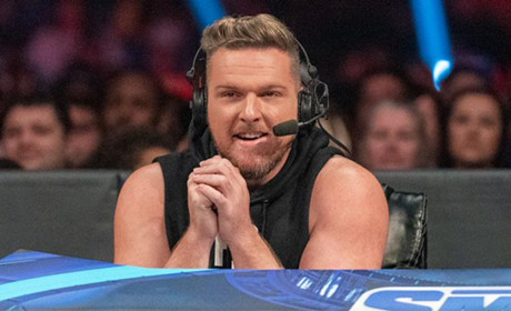 WWE官方确认SmackDown解说团队全新成员加入，此人曾在NXT...