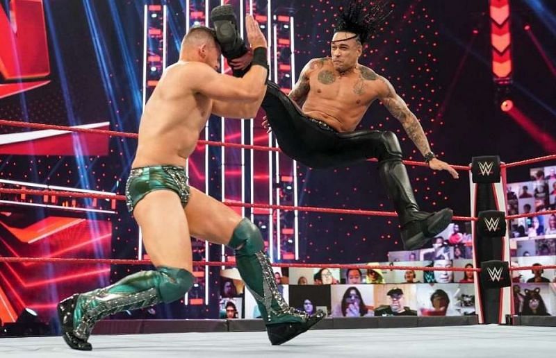 缺席RAW主秀数周的德米安·普利斯特将重返NXT？