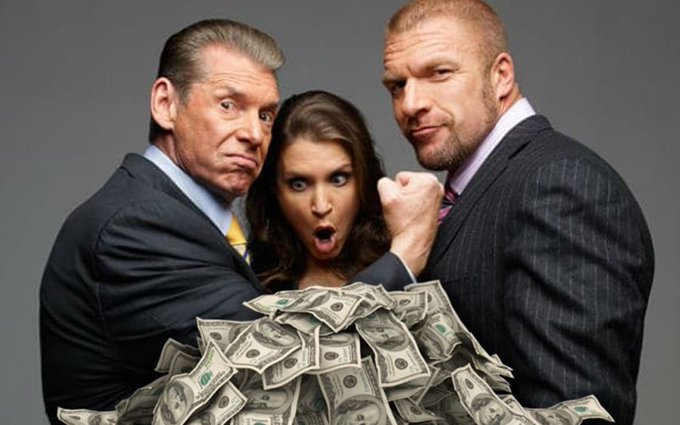 WWE疯狂大裁员之后，今日终于迎来了好消息，员工要涨薪了！