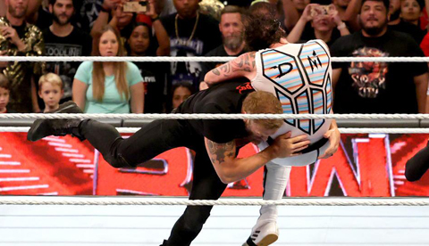 WWE RAW 2022年8月2日比赛视频