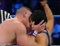 WWE约翰·塞纳亲吻维薇琪·格雷罗！