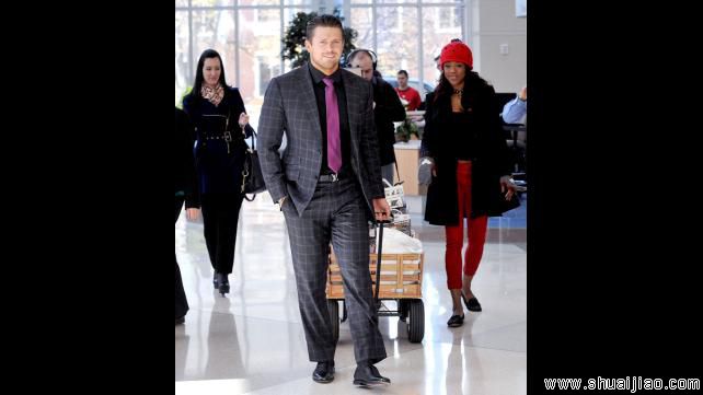 米兹、AJ探访Riley医院儿童