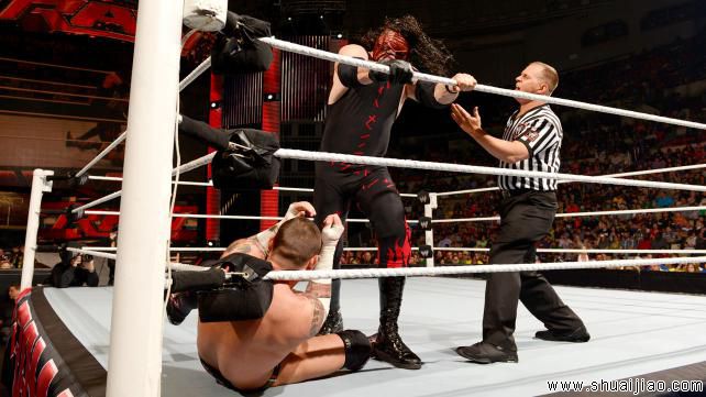 凯恩 vs CM朋克《RAW 2012.11.27》