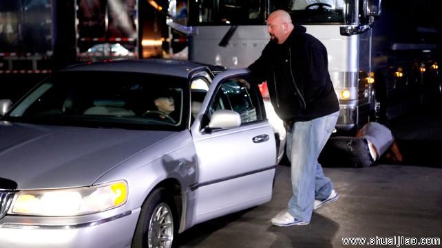 阿尔伯托停车场袭击大秀哥《SD 2013.02.01》