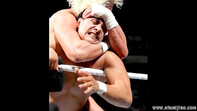 WWE一周图片精选(2013.02.10-2013.02.17)