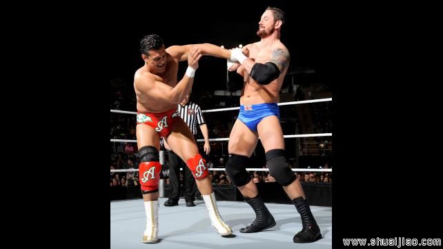 阿尔伯托 vs 韦德·巴雷特《SD 2013.02.22》