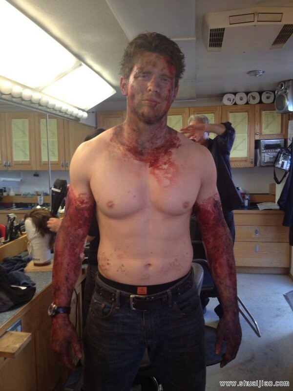 米兹新电影拍摄期间现场照