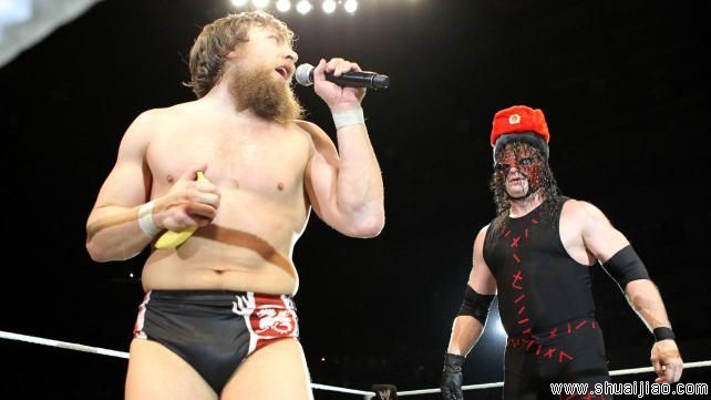 凯恩在莫斯科巡演期间庆祝生日