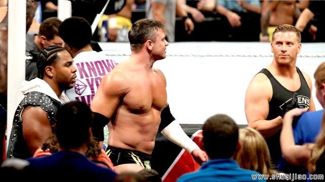 莱贝克、塞纳擂台群殴《RAW 2013.06.11》