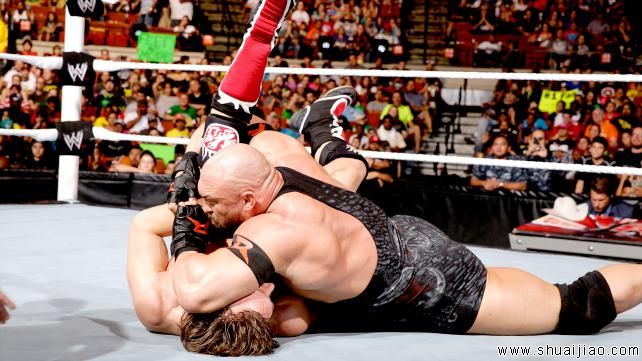 挑战赛3：布莱恩 vs 莱贝克《RAW 2013.07.23》