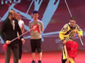 wwe2013中国上海文化交流摔角手学悟空
