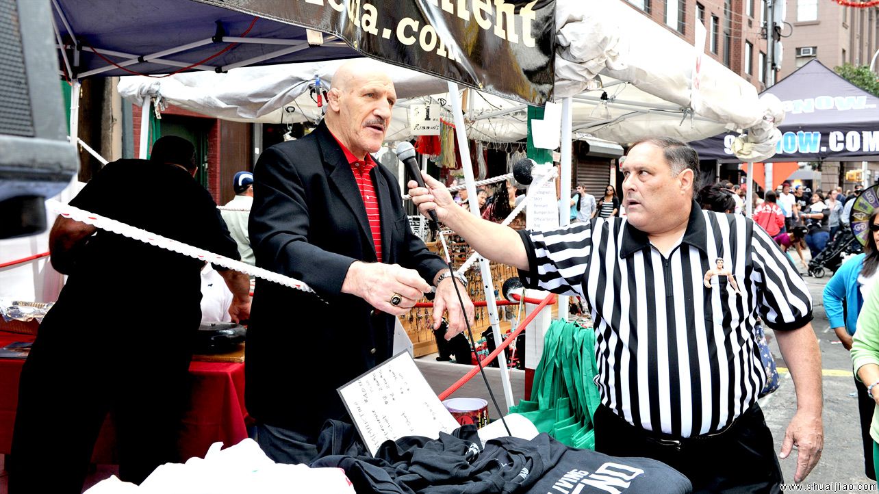 布鲁诺·撒姆马提诺、HHH圣吉纳罗节照片 