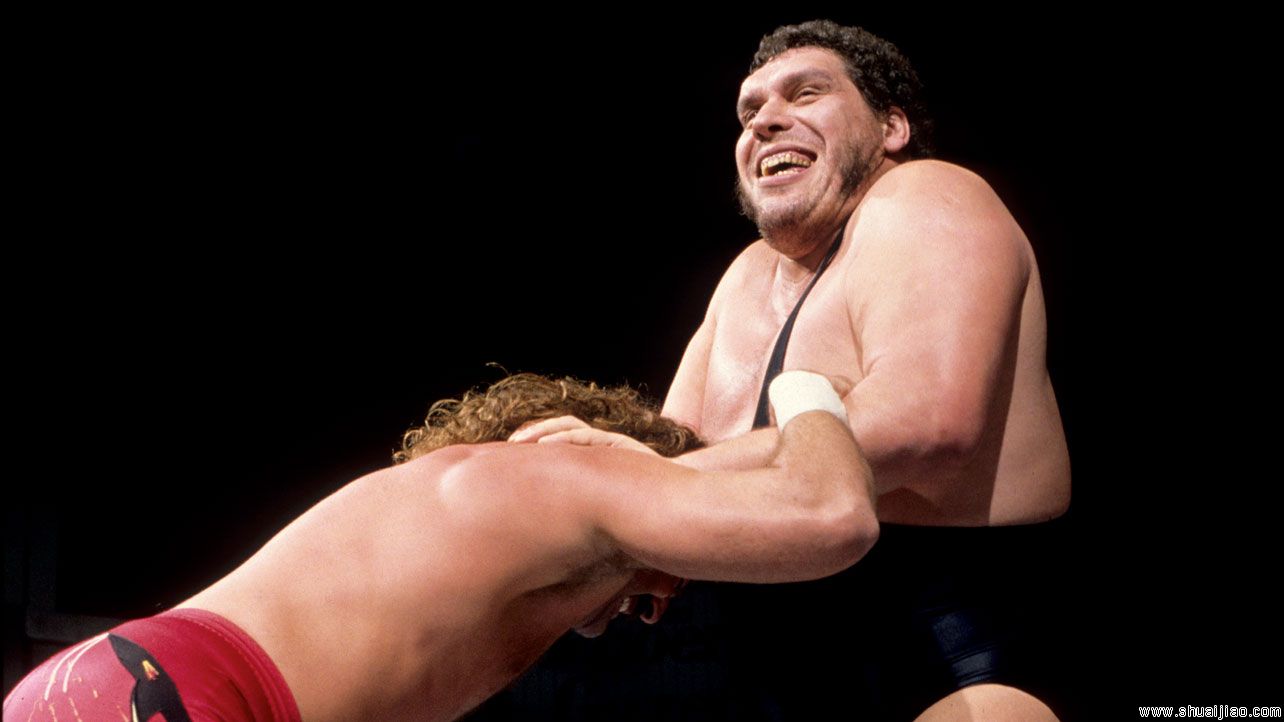 感恩节晚餐不被邀请的15位WWE明星