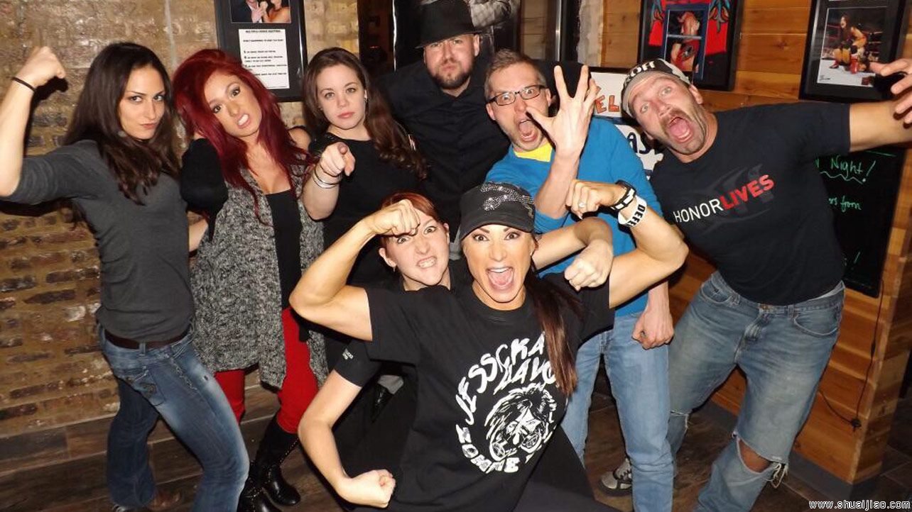 摔角明星聚会搞怪照