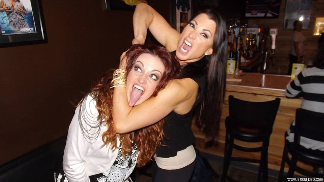 摔角明星聚会搞怪照