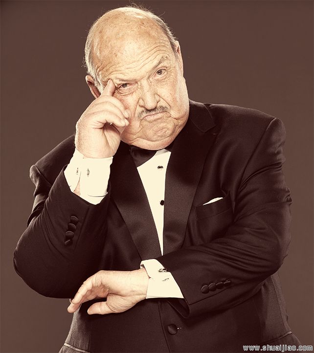 WWE名人堂成员RAW后台合影