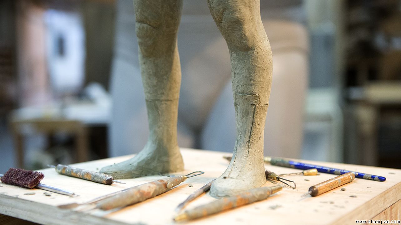 独家揭秘：巨人安德雷纪念奖杯制作过程