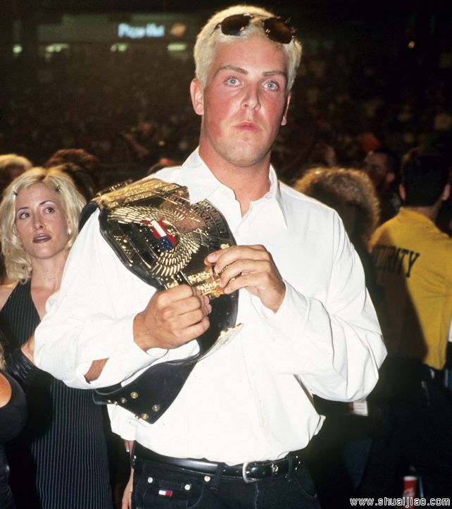 WWE史上最年轻摔角冠军TOP10