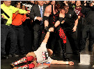 《RAW 2014.04.22》战报：红魔发飙