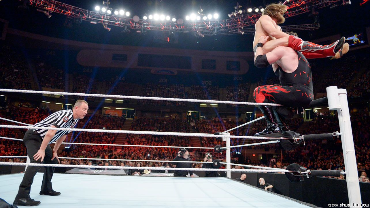 丹尼尔·布莱恩 vs 凯恩《极限规则2014》 