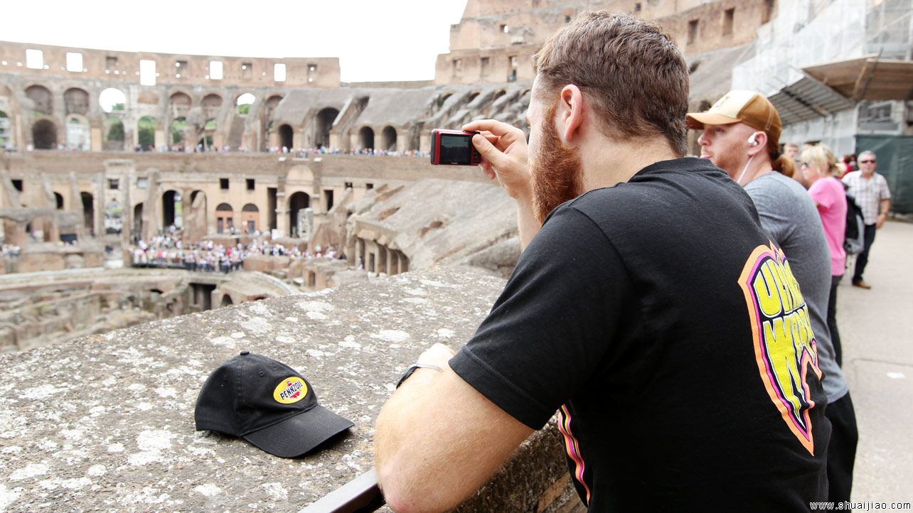 WWE摔角巨星罗马旅途照片