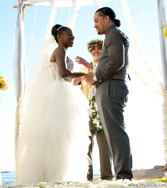 WWE女选手婚礼回顾篇