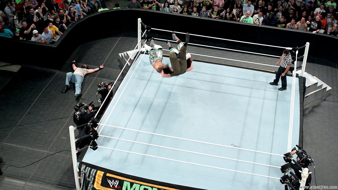 合约阶梯大赛鸟瞰图